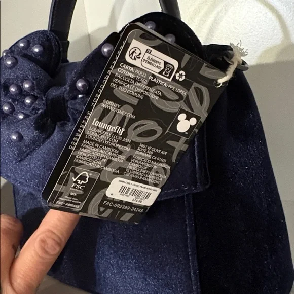 NWT Minnie Mouse Loungefly Crossbody ❤️ - Picture 2 of 7